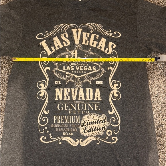Las Vegas Graphic T-Shirt - Gray - Picture 4 of 7